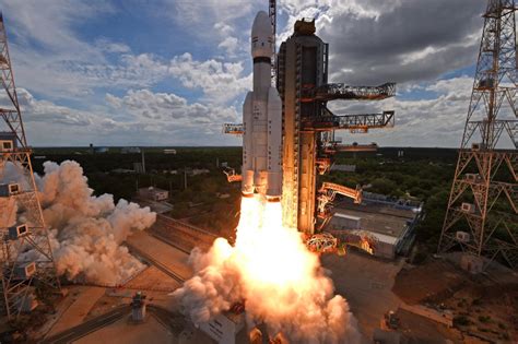 Lanzamiento de Chandrayaan-3: Una misión lunar ambiciosa que busca la gloria para India